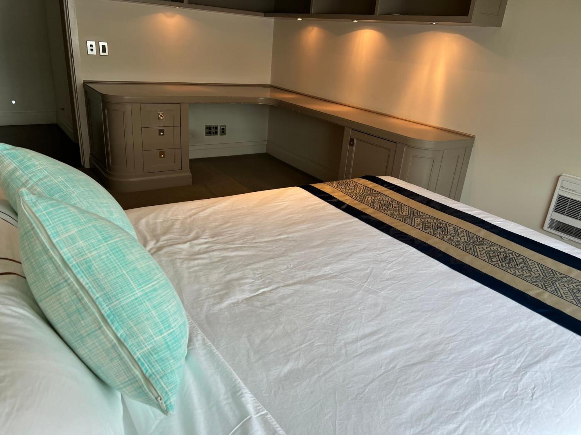 Waterfront Seaview Hotel Apartment - Same Building Block As Auckland Hilton Экстерьер фото